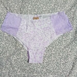 Victoria's Secret Floral Lace-Trim Panties - Lavender